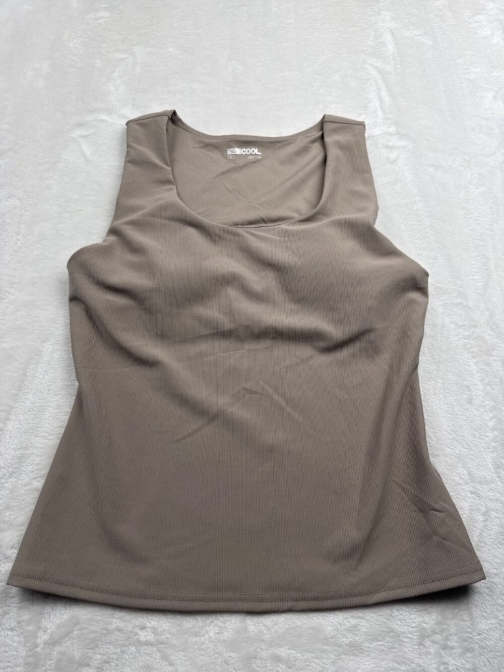 32 Degrees Cool Womens Beige Sleeveless Tank Top Small Lightweight & Stretchy
